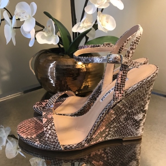 Charles David Shoes - Charles David Leather queen wedge sandal tan blush